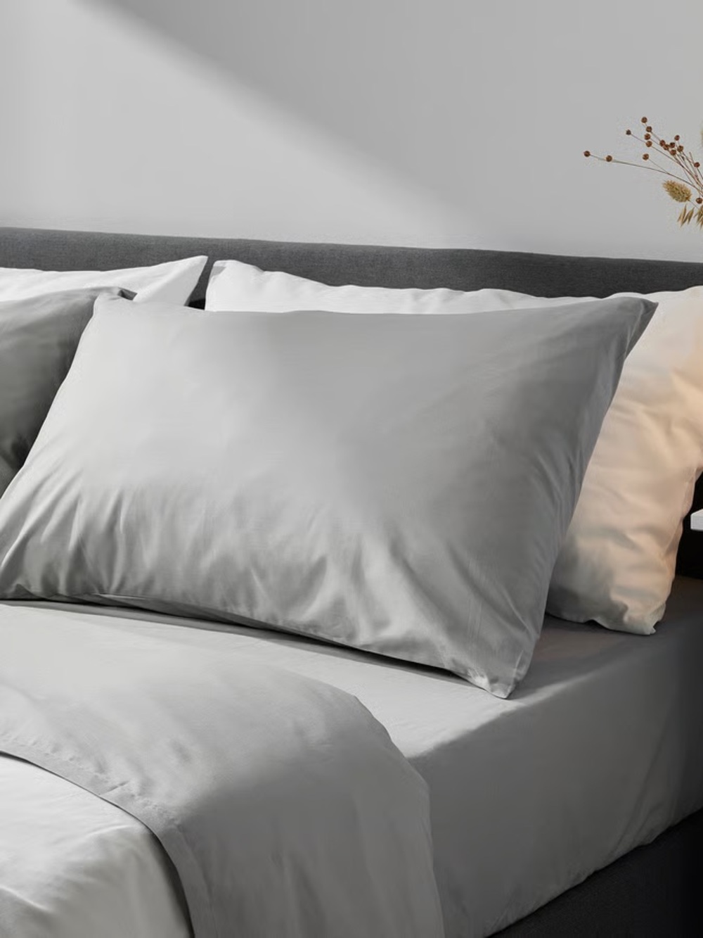 Gray Cotton Pillowcase Set - Queen